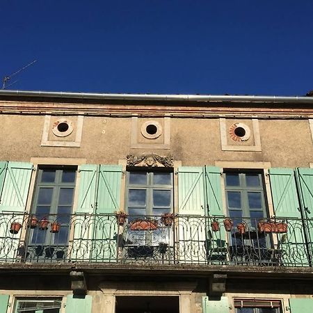 Appartement De 75 M2 Dans Maison Familiale Saint-Antonin-Noble-Val 외부 사진